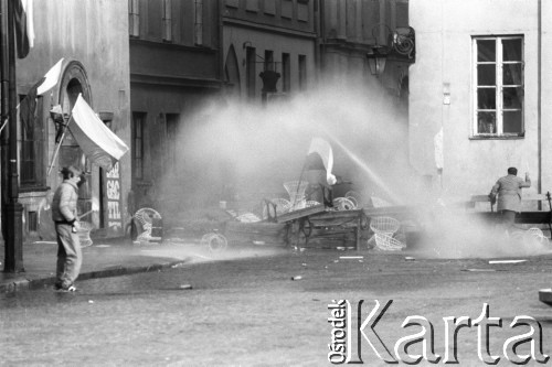 3.05.1982, Warszawa, Polska.
Niezależna demonstracja na Starym Mieście, zorganizowana przez podziemne struktury 