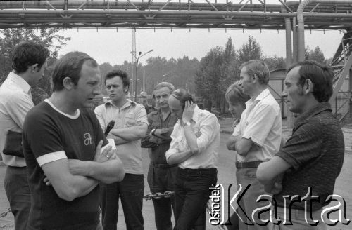 Sierpień 1980, Katowice, Polska.
Strajk ostrzegawczy w Kopalni Węgla Kamiennego 