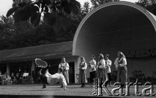 Lata 50-te, Katowice, Polska.
Festyn LPŻ (Ligi Przyjaciół Żołnierza).
Fot. Kazimierz Seko, zbiory Ośrodka KARTA
