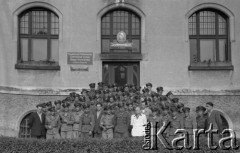 Lata 50-te, Góra Śląska, Polska.
Osadnicy wojskowi w Górze Śląskiej.
Fot. Kazimierz Seko, zbiory Ośrodka KARTA
