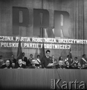 Lata70-te, Katowice, Polska.
Konferencja partyjna, za stołem siedzą od lewej: Zdzisław Grudzień, Edward Gierek, przemawia NN, Jerzy Ziętek, w tle hasło i napis 