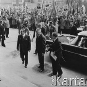 22.07.1974, Katowice, Polska.
Obchody XXX-lecia PRL, Edward Gierek, Leonid Breżniew, Zdzisław Grudzień i Piotr Jaroszewicz wchodzący do Wojewódzkiej Hali Widowiskowo-Sportowej.
Fot. Kazimierz Seko, zbiory Ośrodka KARTA
