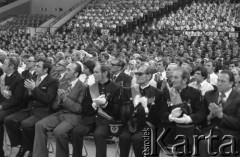 Listopad 1977, Katowice, Polska.
Wojewódzka Hala Widowiskowo-Sportowa, akademia z okazji 60-tej rocznicy Rewolucji Październikowej.
Fot. Kazimierz Seko, zbiory Ośrodka KARTA