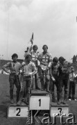 25.06.1978, Chorzów, woj. Katowice, Polska.
Stadion Śląski, finał Mistrzostw Świata Par na Żużlu, zwycięzcy na podium, 1- drużyna z Anglii - Malcolm Simmons i Gordon Kennett, 2 - zawodnicy z Nowej Zelandii, Ivan Mauger i Larry Ross, 3 - Ole Olsen i Finn Thomsen z Danii.
Fot. Kazimierz Seko, zbiory Ośrodka KARTA