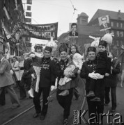 1.05.1978, Katowice, Polska.
Pochód pierwszomajowy, górnicy z Kopalni Węgla Kamiennego 