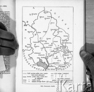 Lata 80-te, Katowice, Polska.
Mapa obszaru plebiscytowego przefotografowana z książki.
Reprodukcja Kazimierz Seko, zbiory Ośrodka KARTA, udostępniła Barbara Karwat-Seko.