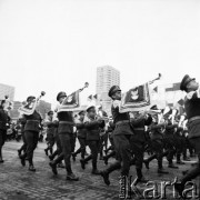 20.08.1969, Warszawa, Polska.
XXV-o lecie PRL, defilada wojskowa.
Fot. Jarosław Tarań, zbiory Ośrodka KARTA [69-496]
 
