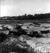 Lato 1962, okolice Zegrza, Polska.
Przygotowywanie terenu pod budowę Zalewu Zegrzyńskiego.
Fot. Jarosław Tarań, zbiory Ośrodka KARTA [62-71]

