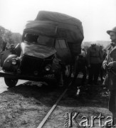 15.09.1962, Warszawa, Polska.
Wypadek drogowy na ul. Nowotki.
Fot. Jarosław Tarań, zbiory Ośrodka KARTA [62-72]


