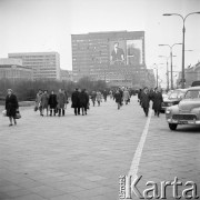 08.11.1968, Warszawa, Polska.
Dekoracje propagandowe z okazji V Zjazdu Polskiej Zjednoczonej Partii Robotniczej.
Fot. Jarosław Tarań, zbiory Ośrodka KARTA [68-241]
 
