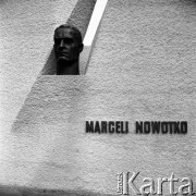 30.04.1968, Warszawa, Polska.
Pomnik Marcelego Nowotki przy ul. Nowotki po odsłonięciu.
Fot. Jarosław Tarań, zbiory Ośrodka KARTA [68-425]
 
