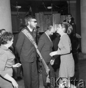 26.02.1969, Warszawa, Polska.
Sala Kongresowa - konkurs dla brodaczy, wręczenie nagród, zwycięzca ma szarfę z napisem 