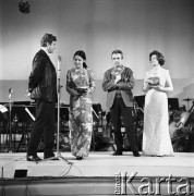 24.04.1969, Warszawa, Polska.
Sala Kongresowa, próba przed koncertem finałowym plebiscytu telewizyjnego 