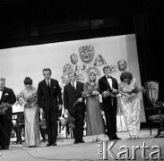1970, Warszawa, Polska.
 Aktorzy laureaci plebiscytu telewidzów 