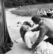 Lipiec 1970, Sanniki, Polska
 Pałacyk w Sannikach, 