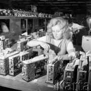 Wrzesień 1971, Dzierżoniów, Polska
Zakłady Radiowe 