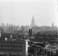 27.03.1972, Warszawa, Polska.
Panorama miasta. W tle Pałac Kultury i Nauki. 
Fot. Jarosław Tarań, zbiory Ośrodka KARTA [72-33]
 
