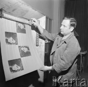 3.05.1972, Warszawa, Polska.
Przygotowanie rotograwiury.
Fot. Jarosław Tarań, zbiory Ośrodka KARTA [72-150]
 
