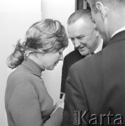 28.03.1972, Warszawa, Polska.
 Sejm VI kadencji, premier Piotr Jaroszewicz w rozmowie z dziennikarzami.
 Fot. Jarosław Tarań, zbiory Ośrodka KARTA [72-176]
   
