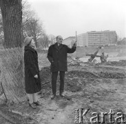 29.03.1972, Warszawa, Polska.
Budowa Trasy Łazienkowskiej, inżynier architekt Józef Sigalin.
Fot. Jarosław Tarań, zbiory Ośrodka KARTA [72-228]
 
