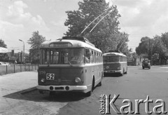 26.06.1973, Warszawa, Polska.
 Trolejbus linii 52 (plac Zawiszy-Chełmska), ostatni kurs przed likwidacją.
 Fot. Jarosław Tarań, zbiory Ośrodka KARTA [73-40]
   
