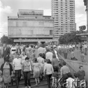 16.08.1973, Warszawa, Polska.
 Przejście podziemne przy Rotundzie.
 Fot. Jarosław Tarań, zbiory Ośrodka KARTA [73-28]
   
