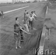 2-3.09.1974, Warszawa, Polska.
Warszawski Wrzesień - prace społeczne.
Fot. Jarosław Tarań, zbiory Ośrodka KARTA [74-177]
 
