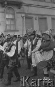 24.06.1974, Płock, Polska
Festiwal Zespołów Regionalnych.
Fot. Jarosław Tarań, zbiory Ośrodka KARTA [74-168]
 

