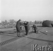 Styczeń 1974, Warszawa, Polska.
Trasa Łazienkowska w budowie.
Fot. Jarosław Tarań, zbiory Ośrodka KARTA [74-217]
 
