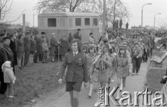 20.04.1975, Warszawa, Polska.
Park Szczęśliwice, harcerski alert.
Fot. Jarosław Tarań, zbiory Ośrodka KARTA [75-78]
 
