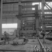 18.05.1976, Katowice, Polska
Huta Katowice, stalownia w budowie.
Fot. Jarosław Tarań, zbiory Ośrodka KARTA [76-214]

