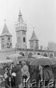 30.05.1976, Warszawa, Polska.
Cepeliada, stoisko krakowskiej Spółdzielni im. Stanisław Wyspiańskiego.
Fot. Jarosław Tarań, zbiory Ośrodka KARTA [76-124]

