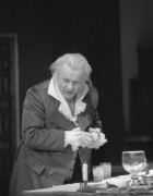 18.03.1976, Warszawa, Polska.
Teatr na Woli, Tadeusz Łomnicki w roli Goyi.
Fot. Jarosław Taran/KARTA [76-8]

