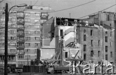 10.03.1977, Warszawa, Polska.
Rozbiórki domów przy ulicy Chmielnej.
Fot. Jarosław Tarań, zbiory Ośrodka KARTA [77-197]