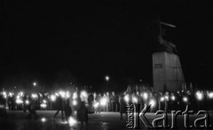 17.01.1978, Warszawa, Polska.
Dzień Wyzwolenia Warszawy, uroczystości obok Pomnika Bohaterów Warszawy.
Fot. Jarosław Tarań, zbiory Ośrodka KARTA [78-37]