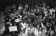 Wrzesień 1978, Warszawa, Polska.
Filharmonia Narodowa, muzycy podczas próby koncertu.
Fot. Jarosław Tarań, zbiory Ośrodka KARTA [78-17]