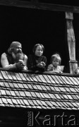18.05.1978, Kazimierz Dolny, Polska
Festyn na Rynku, widownia na balkonie.
Fot. Jarosław Tarań, zbiory Ośrodka KARTA [78-24]