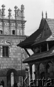 18.05.1978, Kazimierz Dolny, Polska
Kamienica pod św. Mikołajem i Krzysztofem, z prawej siedziba PTTK.
Fot. Jarosław Tarań, zbiory Ośrodka KARTA [78-24]