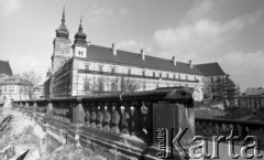 10.03.1978, Warszawa, Polska.
Plac Zamkowy w czasie przebudowy, Zamek Królewski.
Fot. Jarosław Tarań, zbiory Ośrodka KARTA [78-114] 
