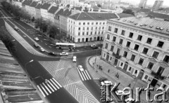 30.06.1978, Warszawa, Polska.
Widok Krakowskiego Przedmieścia z dzwonnicy kościoła św. Anny, przejście dla pieszych.
Fot. Jarosław Tarań, zbiory Ośrodka KARTA [78-115] 
