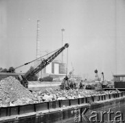 24.08.1979, Zawada k/Połańca, Polska.
Uruchomienie Elektrowni Połaniec. 
Fot. Jarosław Tarań, zbiory Ośrodka KARTA [79-36] 
