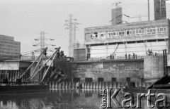 24.08.1979,  Zawada k/Połańca, Polska.
Uruchomienie Elektrowni Połaniec. 
Fot. Jarosław Tarań, zbiory Ośrodka KARTA [79-37] 
