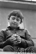 18.04.1982, Warszawa, Polska.
Zawody w układaniu kostki Rubika.
Fot. Jarosław Tarań, zbiory Ośrodka KARTA [82-33]