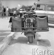 Maj 1983, Łuków, woj. Siedlce, Polska
Obchody 750 rocznicy powstania miasta, zlot starych motocykli, Harley Davidson 1200.
Fot. Jarosław Tarań, zbiory Ośrodka KARTA [83-25]