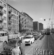 Sierpień 1964, Warszawa, Polska.
Plac Narutowicza, wyjście Pieszej Pielgrzymki Warszawskiej z kościoła pw. Niepokalanego Poczęcia Najświętszej Maryi Panny.
Fot. Jarosław Tarań, zbiory Ośrodka KARTA [64-94] 
