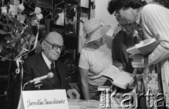 25.09.1975, Warszawa, Polska.
Księgarnia 