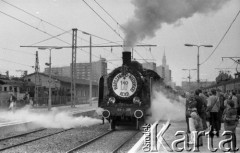 15.06.1985, Warszawa, Polska.
Lokomotywa pociągu z napisem: 