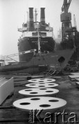 12-13.12.1985, Gdańsk, Polska
Gdańska Stocznia Remontowa, w tle masowiec 