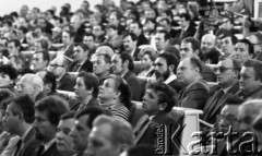 14.02.1987, Warszawa, Polska.
Sala Kongresowa w Pałacu Kultury i Nauki, spotkanie I Sekretarzy Podstawowych Organizacji Partyjnych z Egzekutywą KW PZPR.
Fot. Jarosław Tarań, zbiory Ośrodka KARTA [87-40] 
