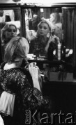 22.06.1987, Warszawa, Polska.
Sala Kongresowa w Pałacu Kultury i Nauki, tancerki Państwowego Zespołu Pieśni i Tańca 